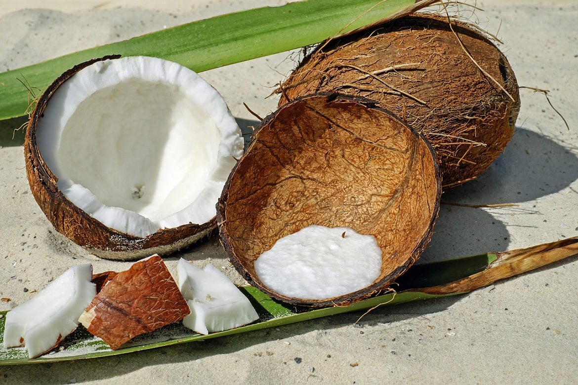 coconut oil isn't a sunscreen